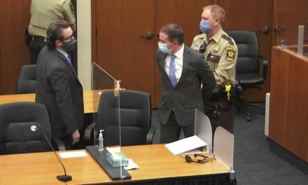 Expolicía es declarado culpable por muerte de George Floyd
