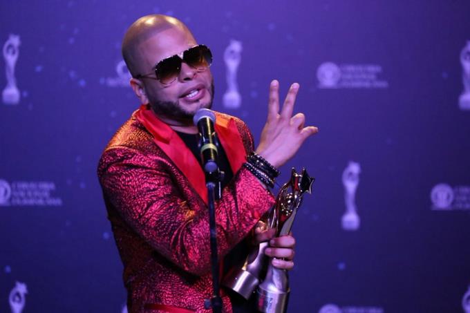 Alá Jazá sobre Premio Soberano: “La granja de los huevos”