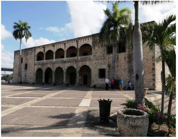 Alcázar de Colón, ‘el más romántico monumento colonial’