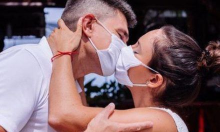 ¿Besar o no besar?: Ese es el dilema