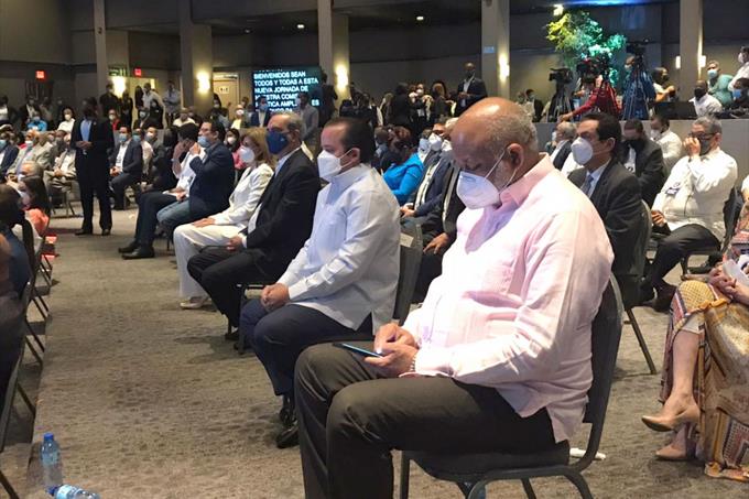 La reelección despierta las aspiraciones de poder PRM