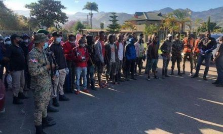 Migración detuvo 86 haitianos indocumentados durante operativo en Constanza