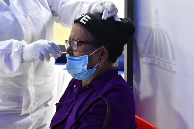 Pruebas del coronavirus serán gratis en hospitales