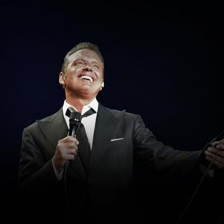 «Y», el título más corto para una canción, es de un dominicano y Luis Miguel le puso poder en su voz