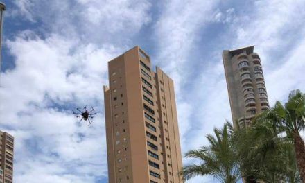 ¿Drones para transportar personas además de para repartir paquetes?