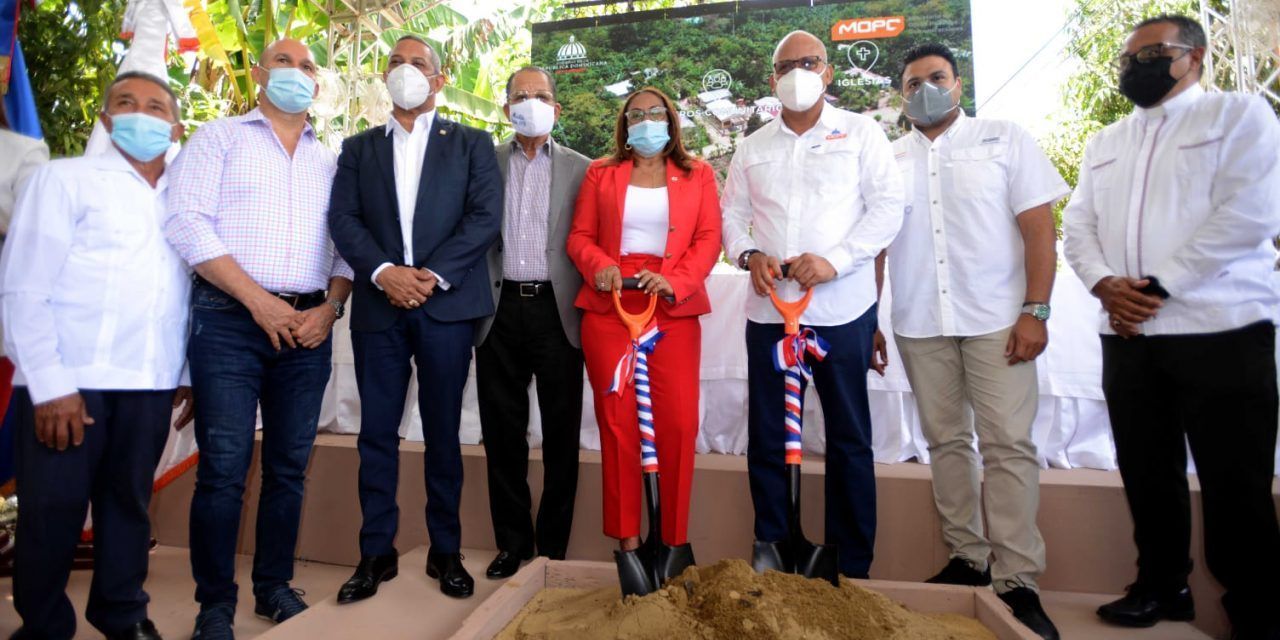 Con una inversión superior a los RD$100 millones OP inicia construcción carretera La Yaguiza-SFM