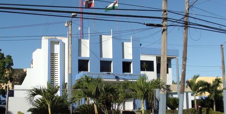 Policía apresa y ocupa dos pistolas a hombre acusado de matar un menor en SDE