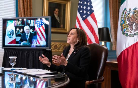 López Obrador destaca conversación “amistosa” con Harris sobre migración