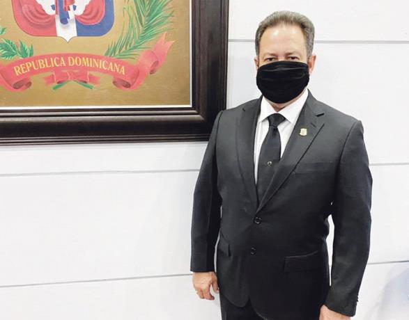 Dirigentes culpan a partidos y a la JCE por presencia de narcos