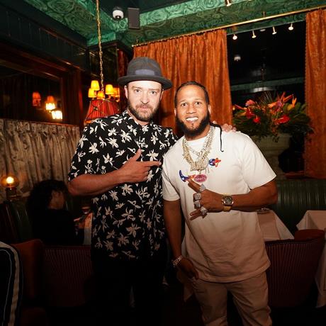 El Alfa publica foto junto a Justin Timberlake, recibe cientos de felicitaciones y otros atizan fuego con Rochy RD