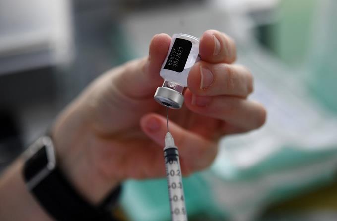 Gobierno RD acordó comprarle a Pfizer otros 2 millones de dosis de su vacuna