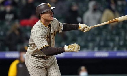Machado remolca cinco con cuadrangular y triple