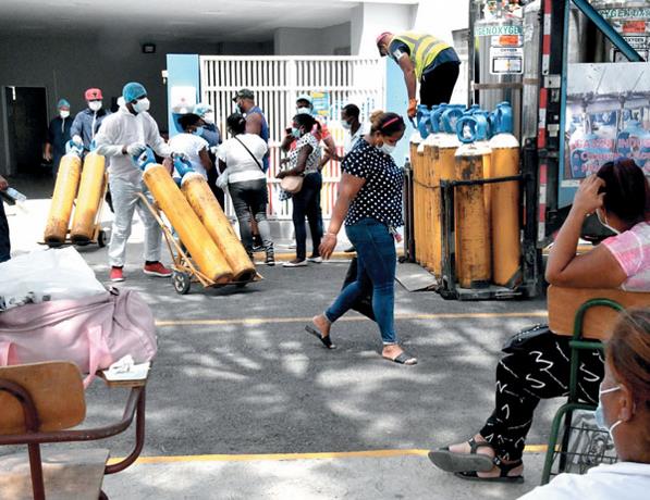 Positividad hacia arriba con 13 muertes en un día