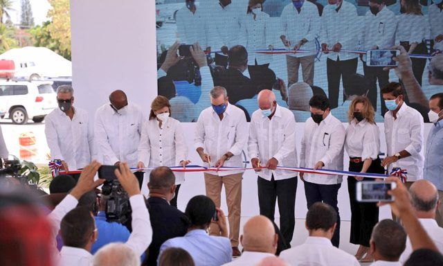 Barahona se abre al turismo de cruceros con rehabilitación de puerto