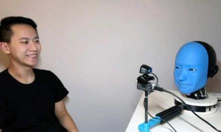Androides capaces de devolver una sonrisa