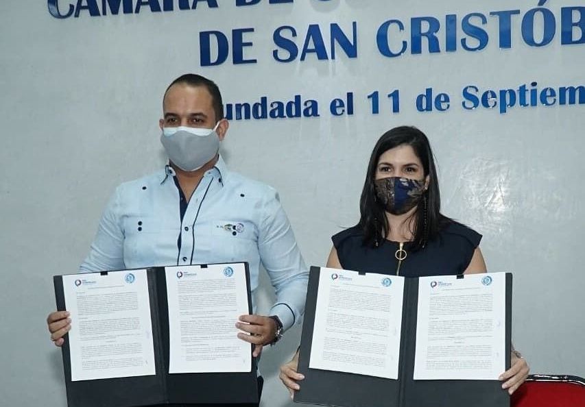 Cámara de Comercio de San Cristóbal y ProDominicana firman acuerdo