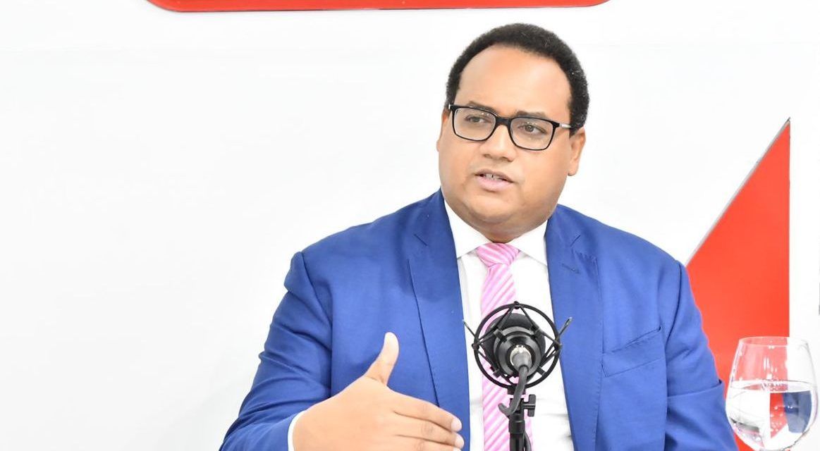 Andrés Astacio dice que prevén sincerización de factura eléctrica desde el ámbito del Pacto Eléctrico
