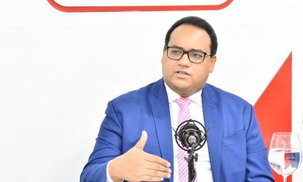 Andrés Astacio dice que prevén sincerización de factura eléctrica desde el ámbito del Pacto Eléctrico