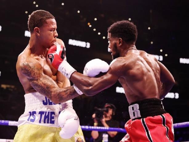 Lubin noquea a Banana en el sexto asalto, Gervonta logra 3era. corona