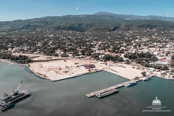 Medio Ambiente prohíbe exportación de agregados por el puerto de Barahona