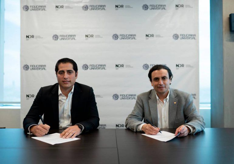 George Nader sella acuerdo para construir proyecto de 27 mil habitaciones en Miches