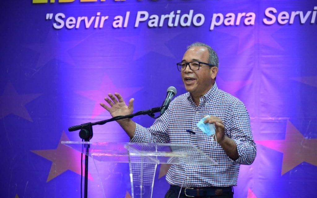 Rubén Bichara pondera plataforma digital del PLD para sus registros