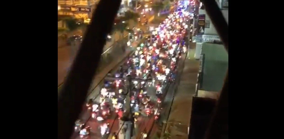 Decenas de personas participan en caravana ”teteo” en SFM