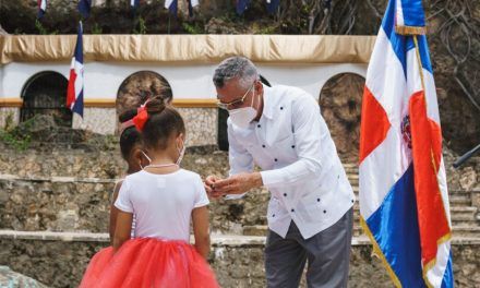 Ayuntamiento Santo Domingo Este reinaugura anfiteatro plaza Juan Pablo Duarte