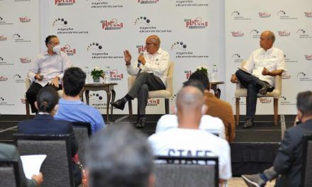 Analizan películas «Malpaso» y «Cabarete», prenominadas a Premios Platino