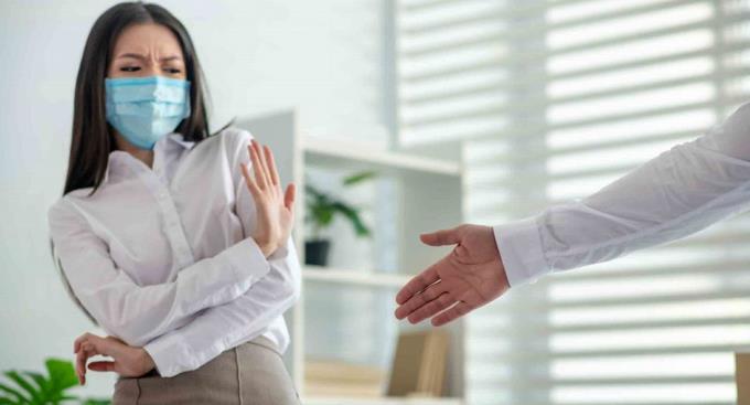 Disonancia cognitiva: el dilema entre cuidarse del virus o proteger la salud mental