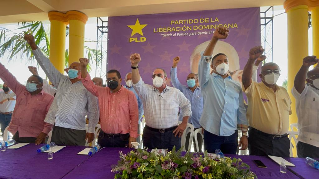Charlie Mariotti: Gobierno muestra “ineficiencia e improvisación” con anuncio pagará con cheque