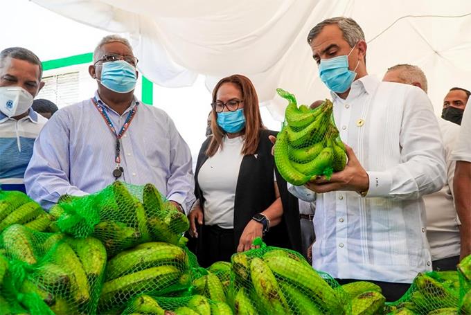 Inespre lleva alimentos a bajo costo a 55 puntos del país