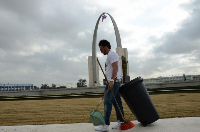 Las 10 figuras dominicanas que han pisado destacamentos, fiscalías, tribunales y otros escenarios no deseados