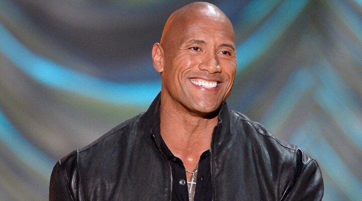 Dwayne Johnson se moja sobre la moda de no bañarse: «Estoy del lado opuesto de los famosos que no se lavan»