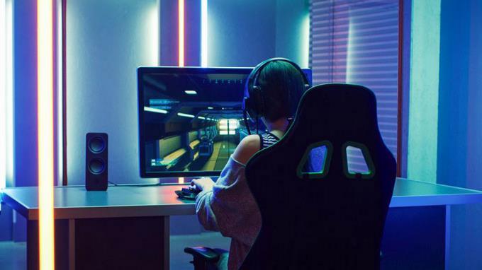 China limitará a tres horas semanales los videojuegos en línea para menores