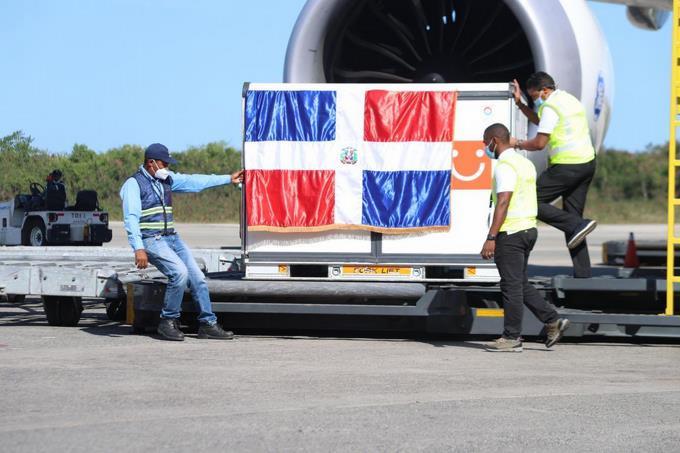 Vacunas en exceso costarían $9,000 millones