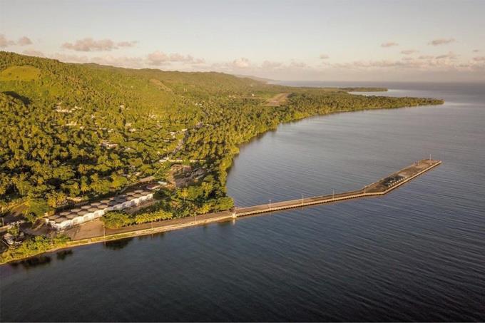 Convertirán Arroyo Barril en un puerto de cruceros y un parque temático