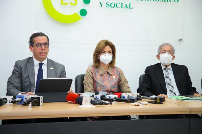 Partidos “lanzan la pelota” al Gobierno con las reformas