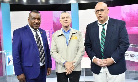 Ayuntamiento Santo Domingo Este compró camiones para enfrentar «mafia»