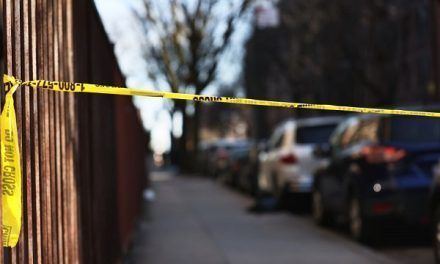 Anciana de 97 años fue estrangulada por su nieta en Nueva York, según autoridades