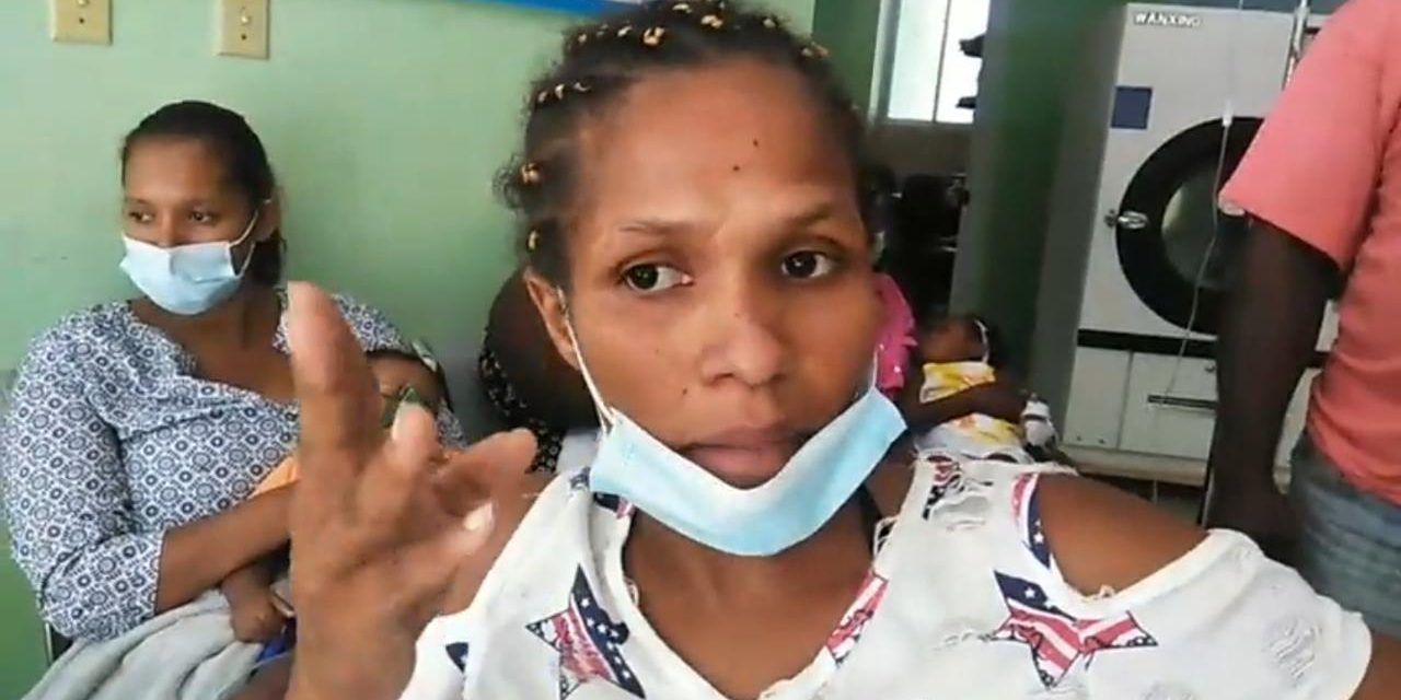 Menor hiere de un machetazo mujer que peleaba con su madre por asuntos pasionales en Hato Mayor