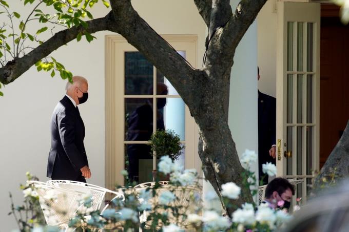 Biden volverá a cancelar en las próximas semanas programa migratorio implementado por Trump
