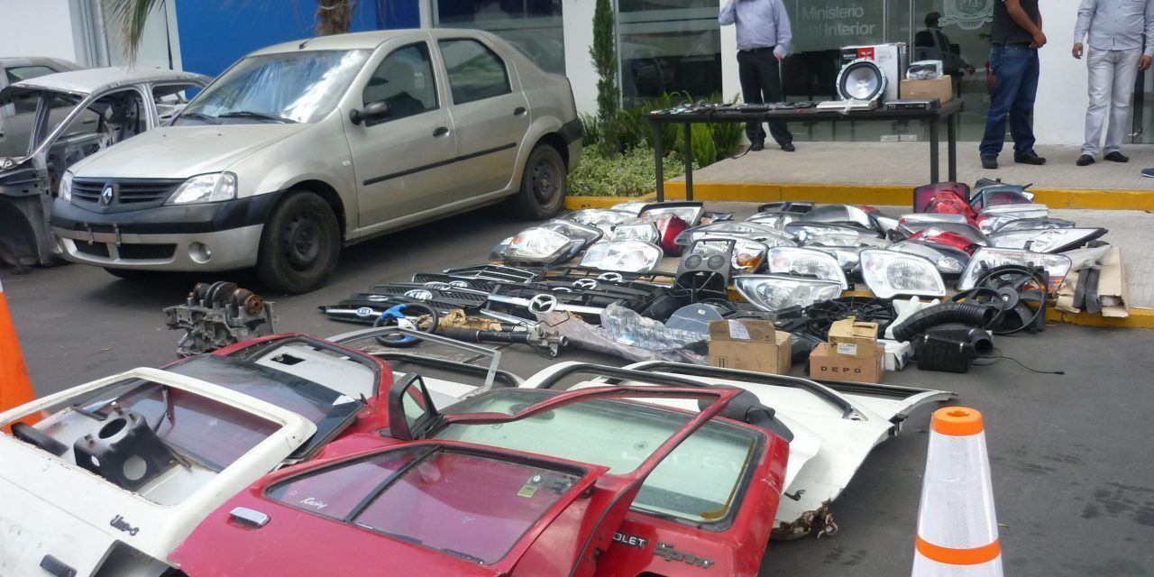 Policía recupera piezas de vehículos robadas en La Vega