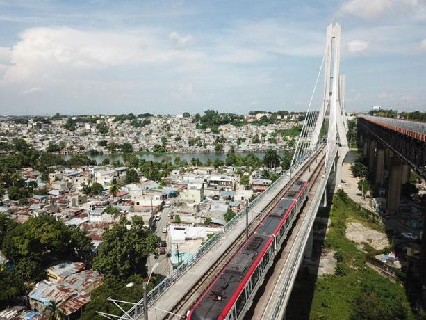 Provincia Santo Domingo sigue con sus males 20 años después
