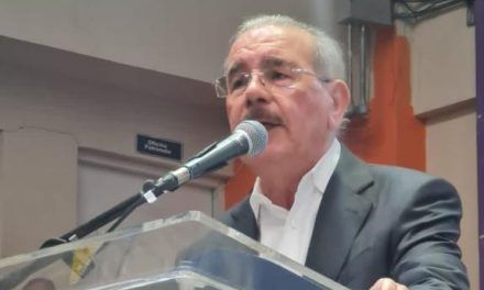 Danilo dice PLD impedirá el pueblo vuelva a la pobreza; asegura el país será morado en el 2024