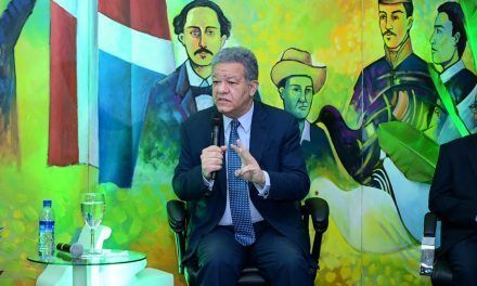 Leonel Fernández deja claro Fuerza del Pueblo no podría apoyar reforma fiscal en este momento