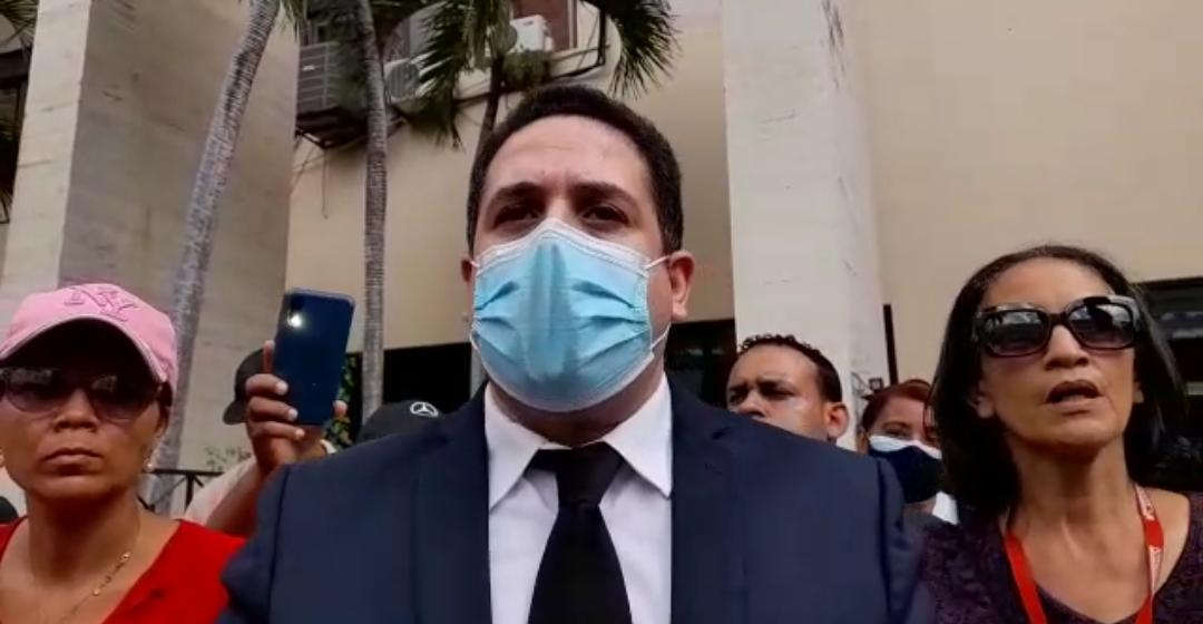 Aplazan para el 26 de octubre solicitud de anulación de presentación de tarjetas de vacunación