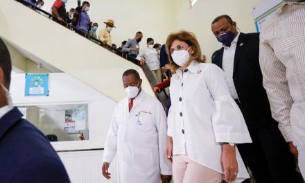 Desde hace un mes el Gobierno no anuncia llegada de nuevas vacunas de Pfizer-BioNTech