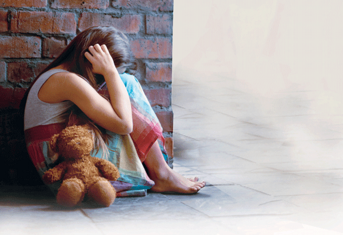 Niña violada en Bolivia fue sometida a un parto prematuro, denuncian abogados