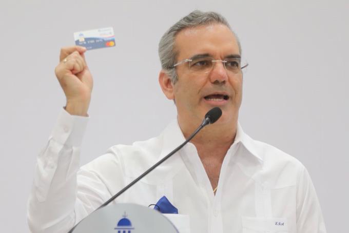 Gobierno dará 1,700,000 tarjetas con «bono navideño»